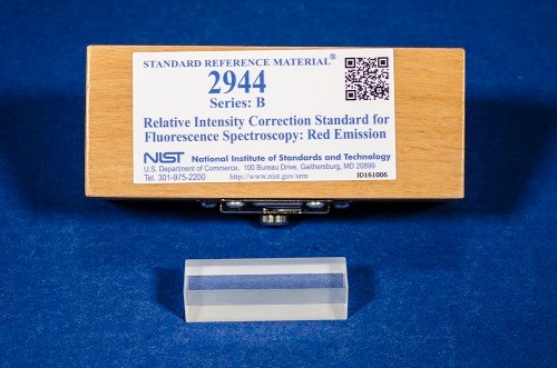 SRM 2944 熒光光譜的相對(duì)強(qiáng)度校正標(biāo)準(zhǔn)品